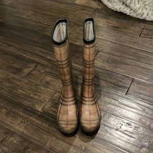 Burberry Rainboots